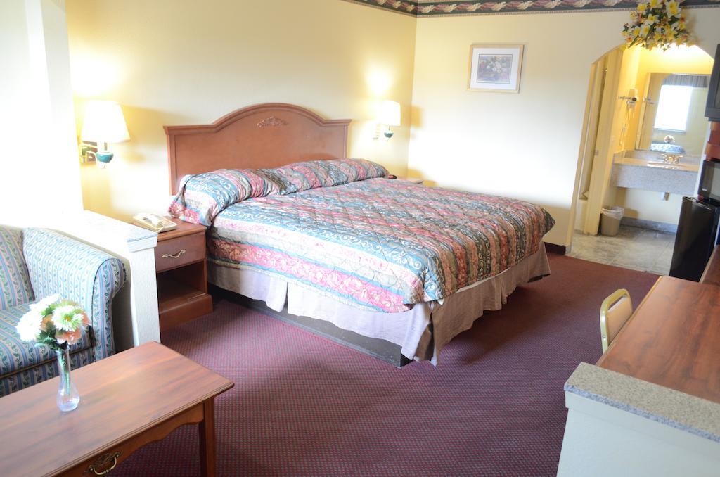 America'S Best Value Inn & Suites - Rosenberg/Houston エクステリア 写真