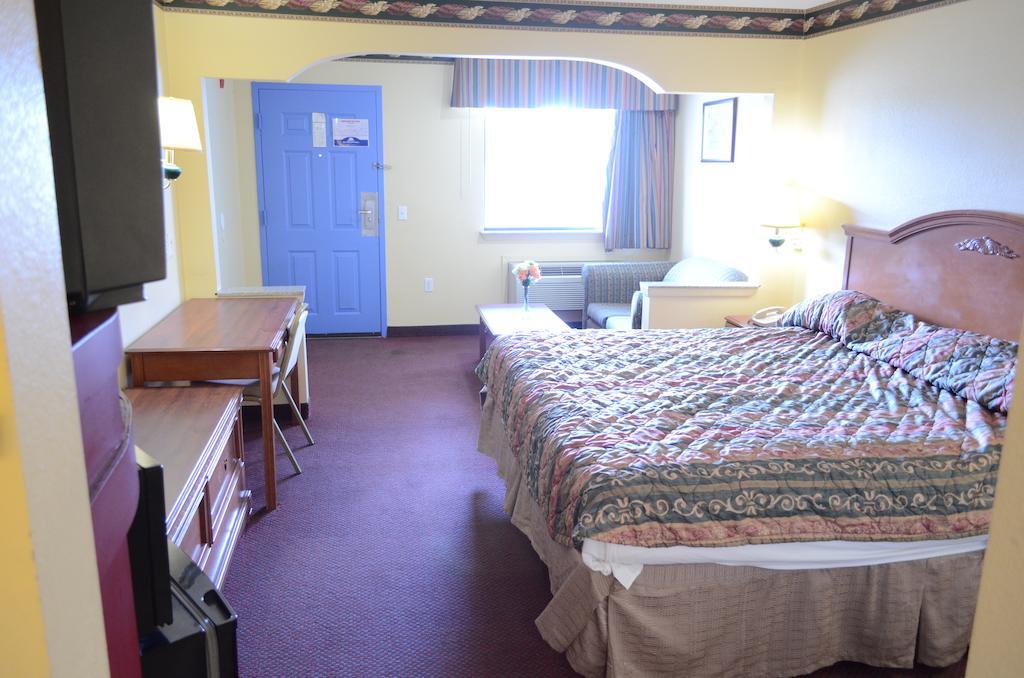 America'S Best Value Inn & Suites - Rosenberg/Houston エクステリア 写真